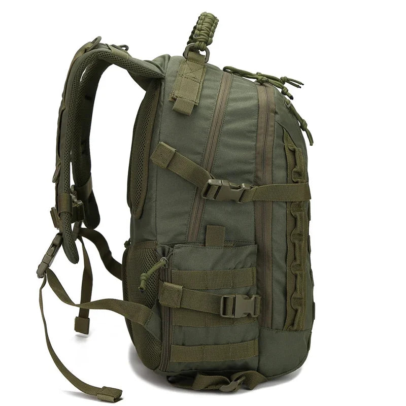 Mochila Tática Combatente 35L (Molle Backpack)